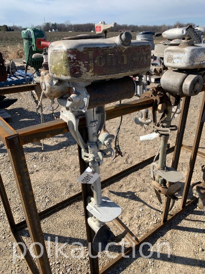 JOHNSON BOAT MOTOR