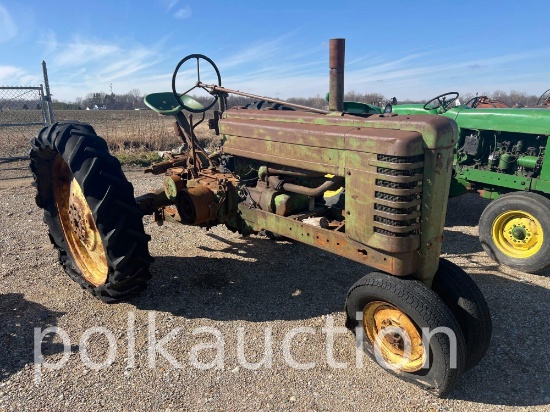 JOHN DEERE STYLED B
