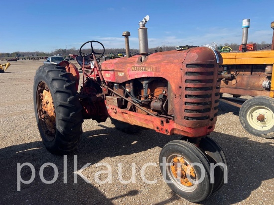 MASSEY HARRIS 444 TRACTOR