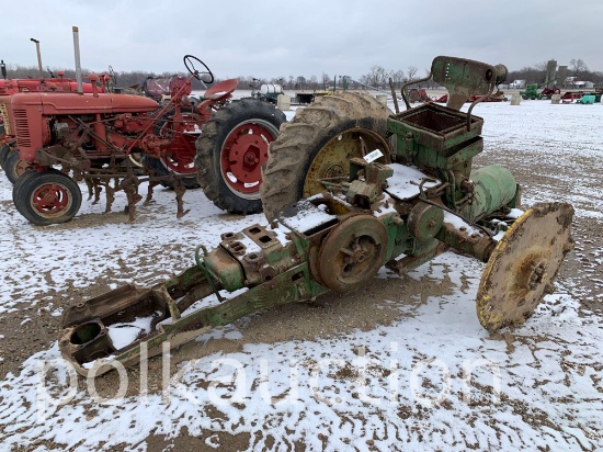 JOHN DEERE 720 LP REAR CHASSIS & PARTS