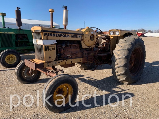 MINNEAPOLIS MOLINE M670