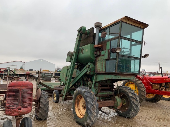 JD 40 COMBINE