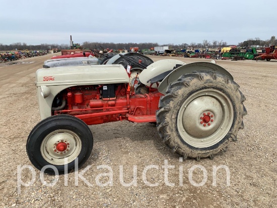 FORD 8