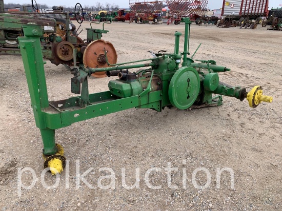 (1944) JOHN DEERE A PARTS TRACTOR