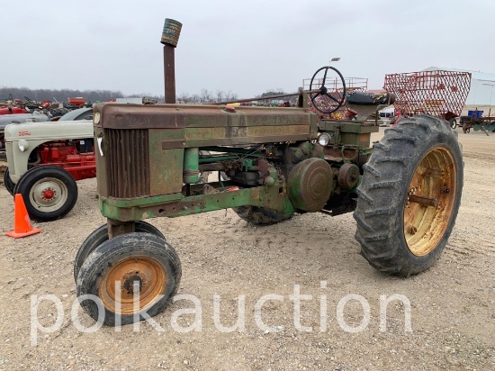 JOHN DEERE 520