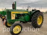 JOHN DEERE 720 GAS STANDARD