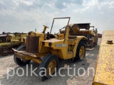 JOHN DEERE 840 PAN SCRAPER