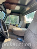 INTERNATIONAL 200 EIGHT 4x4 PICKUP