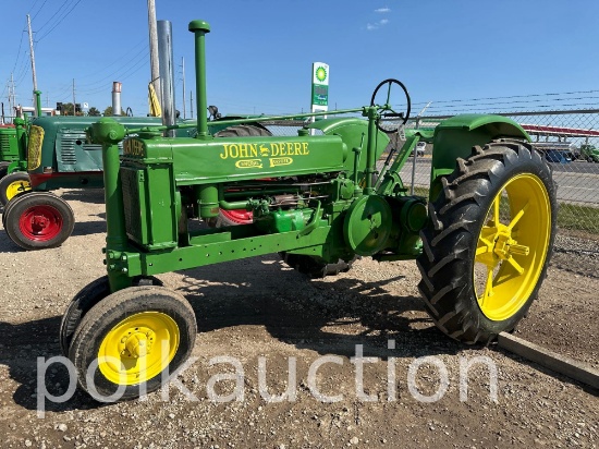 1014-JOHN DEERE B UYNSTYLED