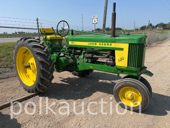 1071-JOHN DEERE 520