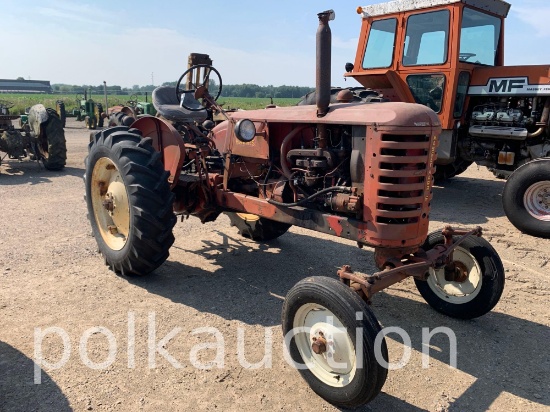 201-MASSEY HARRIS MUSTANG