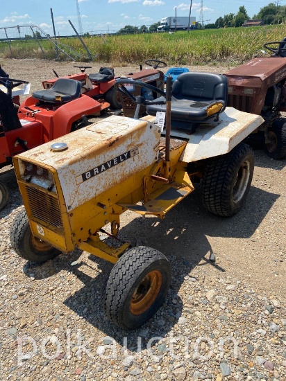 38778-GRAVELY COMMERCIAL 430 L&G TRACTOR