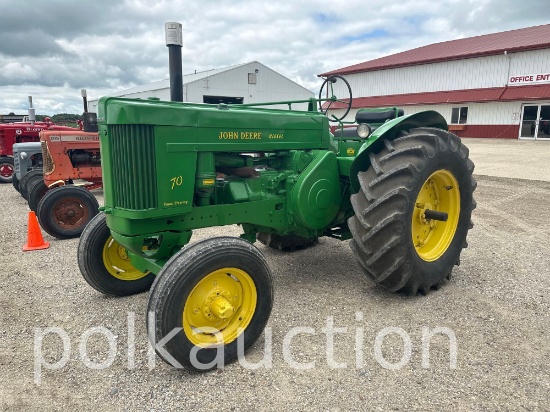 39592-JOHN DEERE 70 D STD