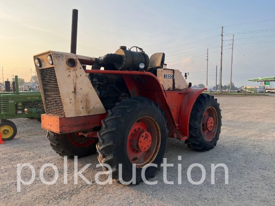 40252-CASE 1200 TRACTION KING