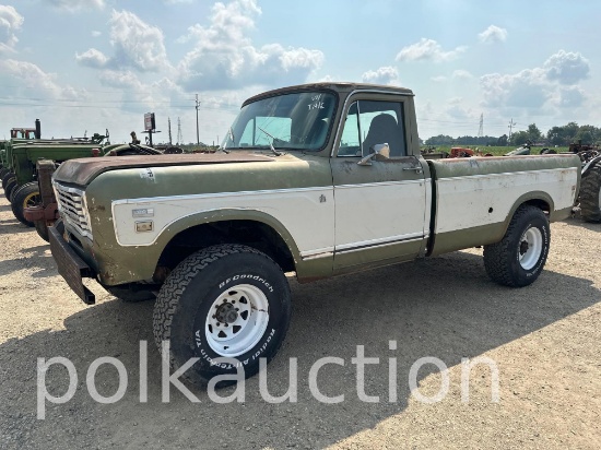 407-(1974) INTERNATIONAL 200 4X4 TRUCK