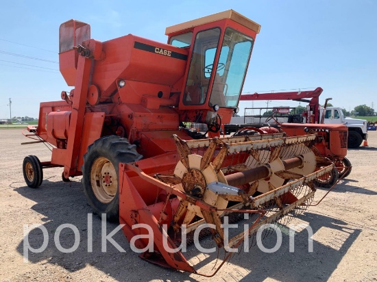 40903-CASE 660 SELF PROPELLED COMBINE