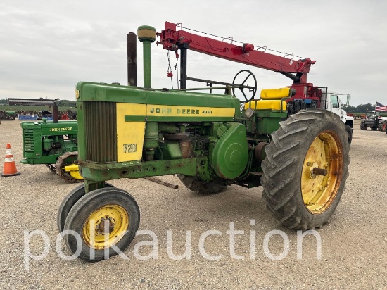 40927-JOHN DEERE 720 D