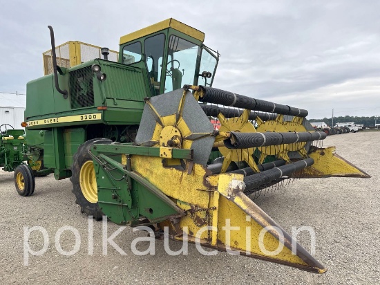 40933-JOHN DEERE 3000 COMBINE
