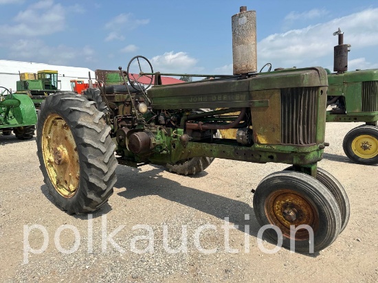 532-JOHN DEERE 520