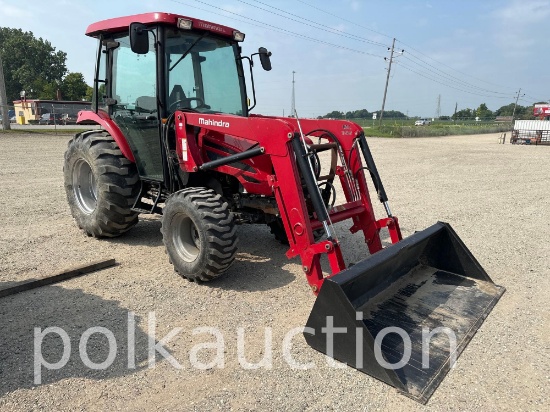 573-2015 MAHINDRA 2555