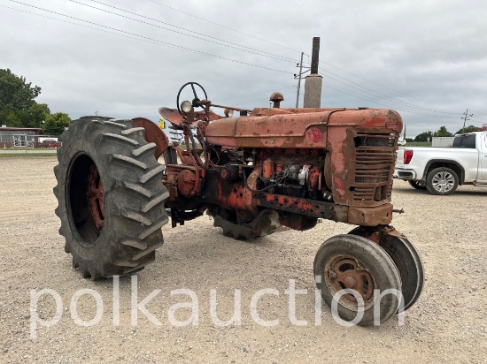 694-FARMALL M