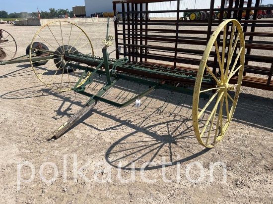 1074-HAY RAKE