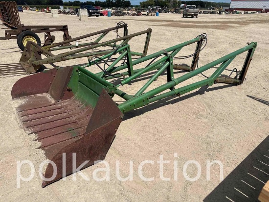 1197-JOHN DEERE 45 H LOADER