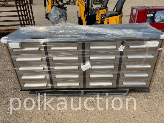 39115-STAINLESS STEEL WORKBENCH