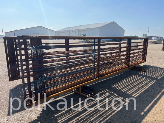 39303-(7) 24' CATTLE w/ 8' GATE