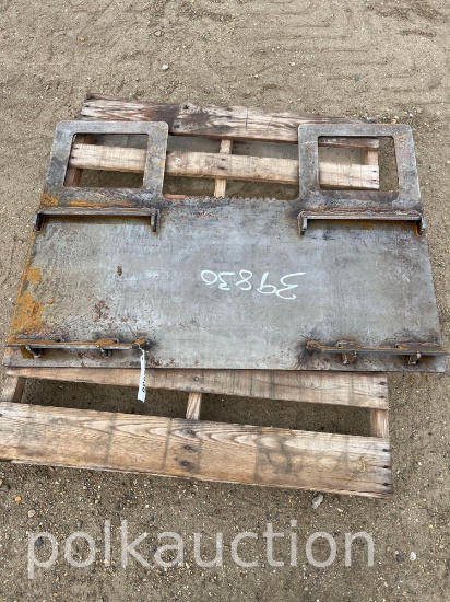 39830-SKID STEER FRAME W/ GUARD