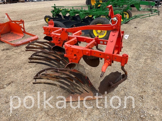40663-ALLIS CHALMERS 3 BTM PLOW