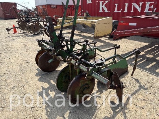 536-JOHN DEERE 2 ROW CULTIVATOR