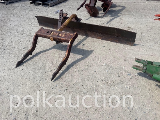 859-IH FAST HITCH BLADE