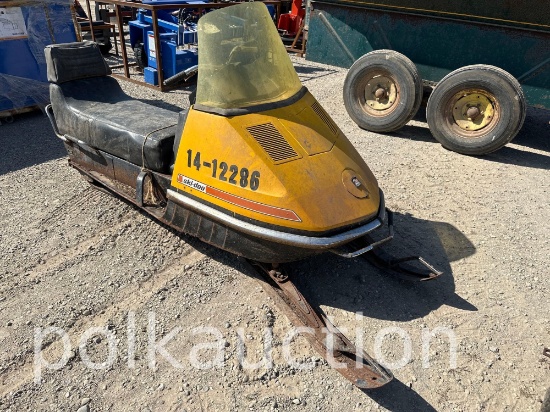 977-SNOWMOBILE