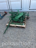 1051-JOHN DEERE CULTIVATOR
