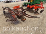 40662-ALLIS CHALMERS 4 BTM PLOW