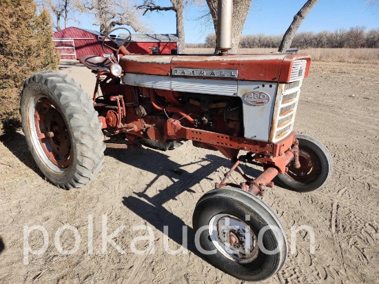 FARMALL 460 TRACTOR