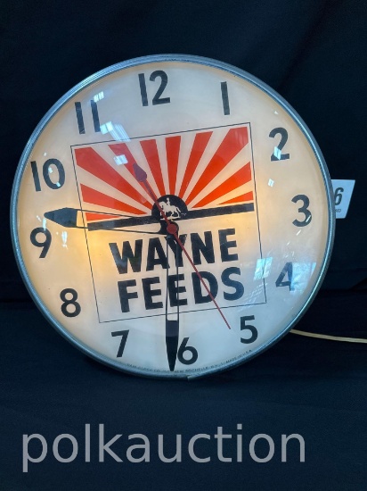 1236-WAYNE FEEDS LIGHTED CLOCK