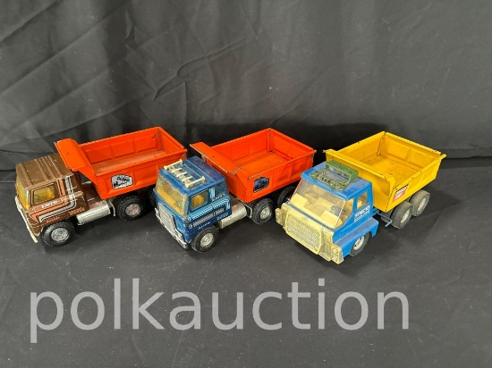 304-3 ERTL DUMPTRUCKS