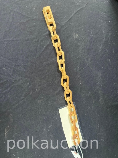 38695-HAND CARVED CHAIN