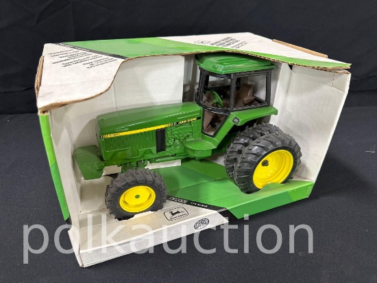 39095-JOHN DEERE 4960 FRONT ASSIST