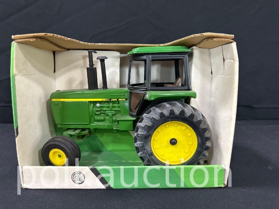 39104-ERTL JOHN DEERE 4255 RC