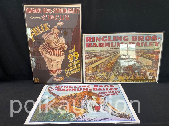 39280-(3) RINGLING BROS & BARNUM & BAILEY SIGNS
