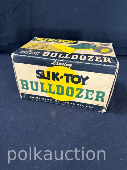 39680-SLIK-TOY BULL DOZER