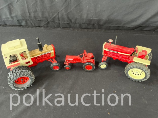 39750-INTERNATIONAL 1456, 1206 & FARMALL CUB