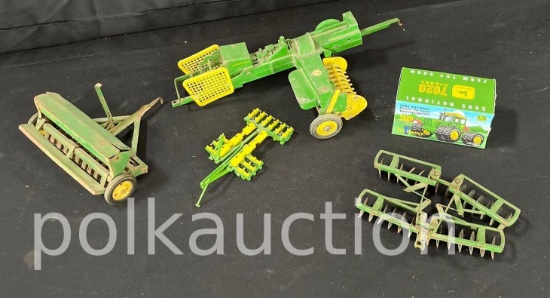 39771-MISC JOHN DEERE IMPLEMENTS