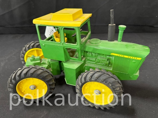 40304-JOHN DEERE 4X4