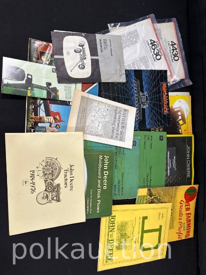 40336-JOHN DEERE SALES LITERATURE AND MANUALS