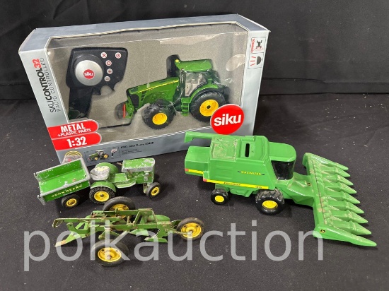 40338-MISC JOHN DEERE TOYS