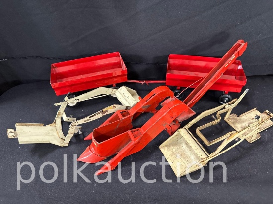 40661-MISC IMPLEMENTS